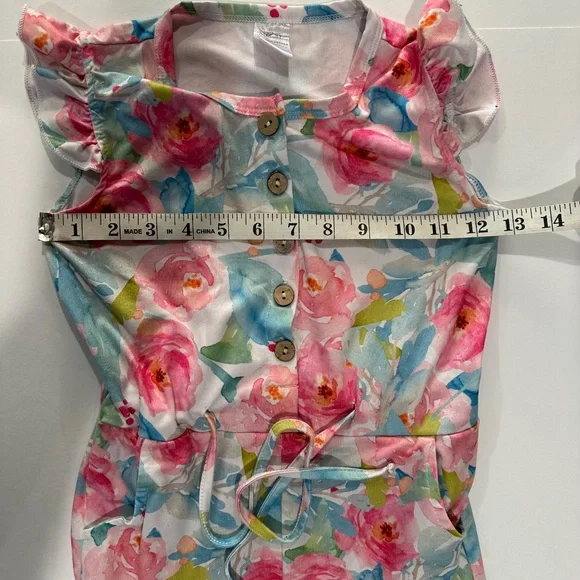Floral Multicolor‎ Romper Size 8. - Picture 6 of 9